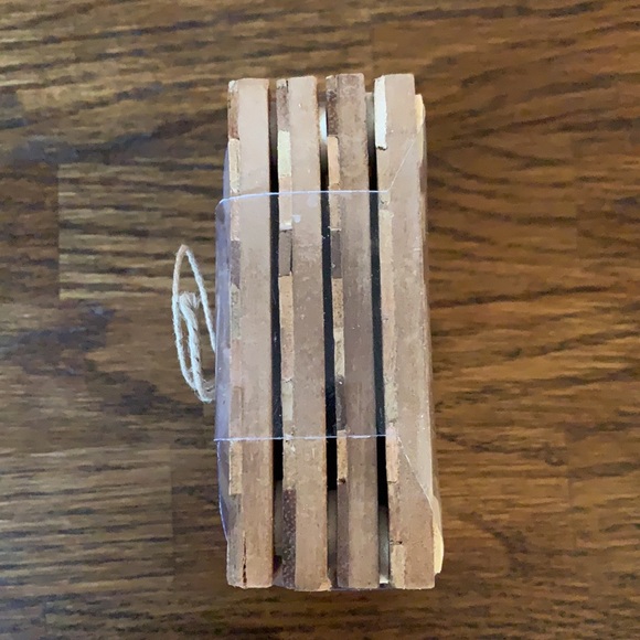 NEW Set of coasters (4) MADE IN INDIA - Picture 3 of 5